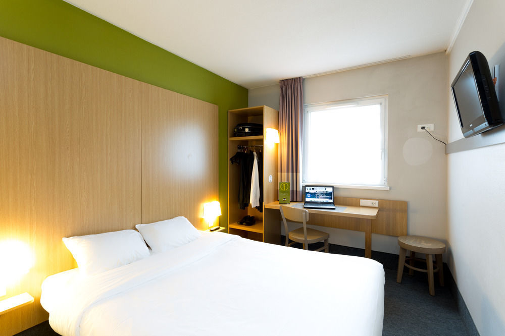 B&B Hotel Freyming-Merlebach Buitenkant foto