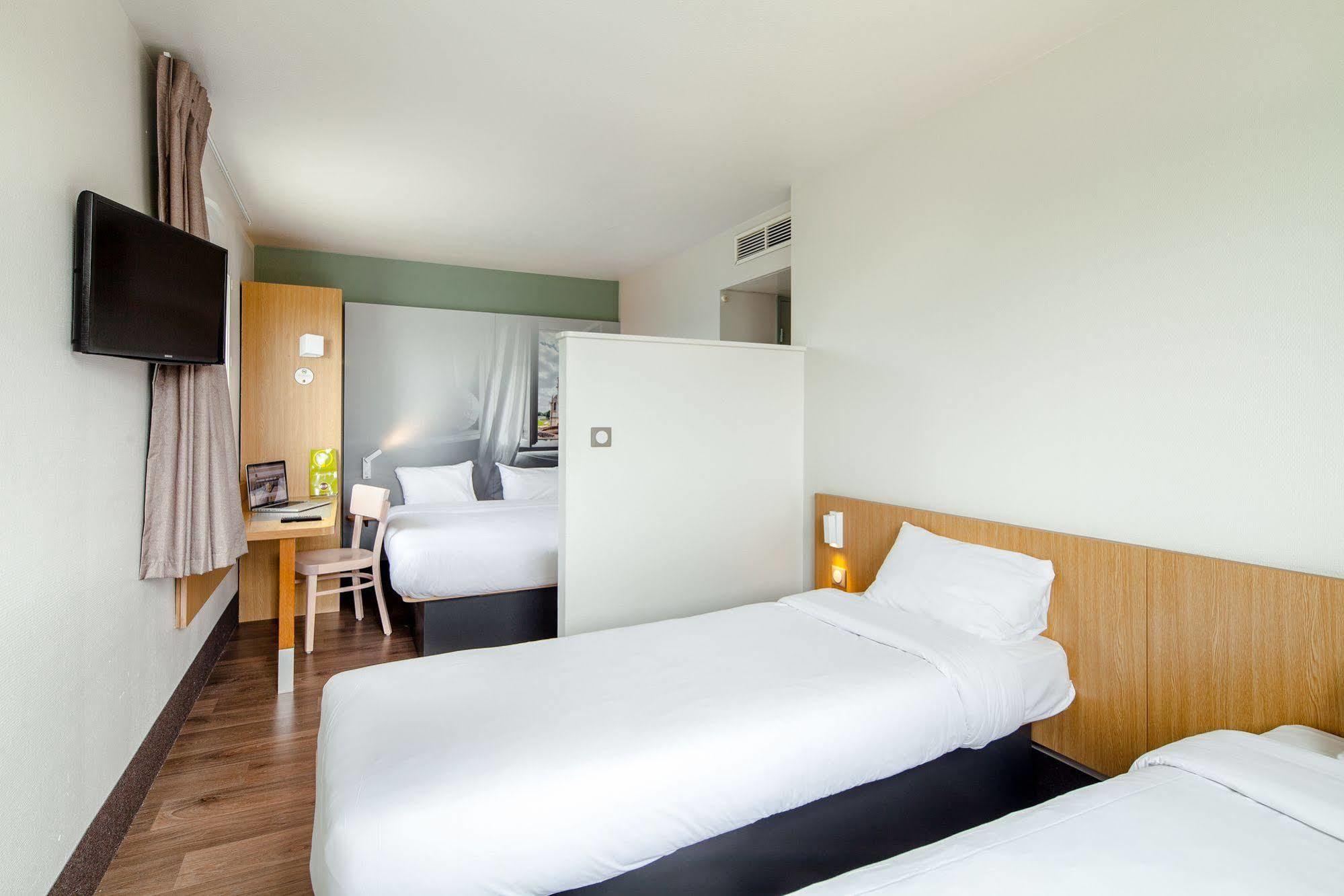 B&B Hotel Freyming-Merlebach Buitenkant foto